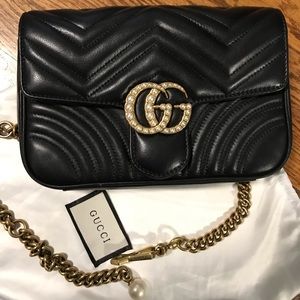 Belt Bag GG Pearl Flap Black Leather Small